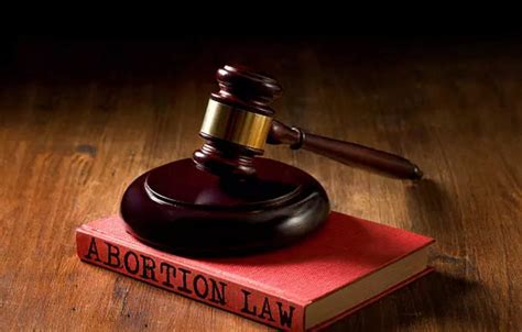 Abortion-restriction effort reintroduced in Nebraska